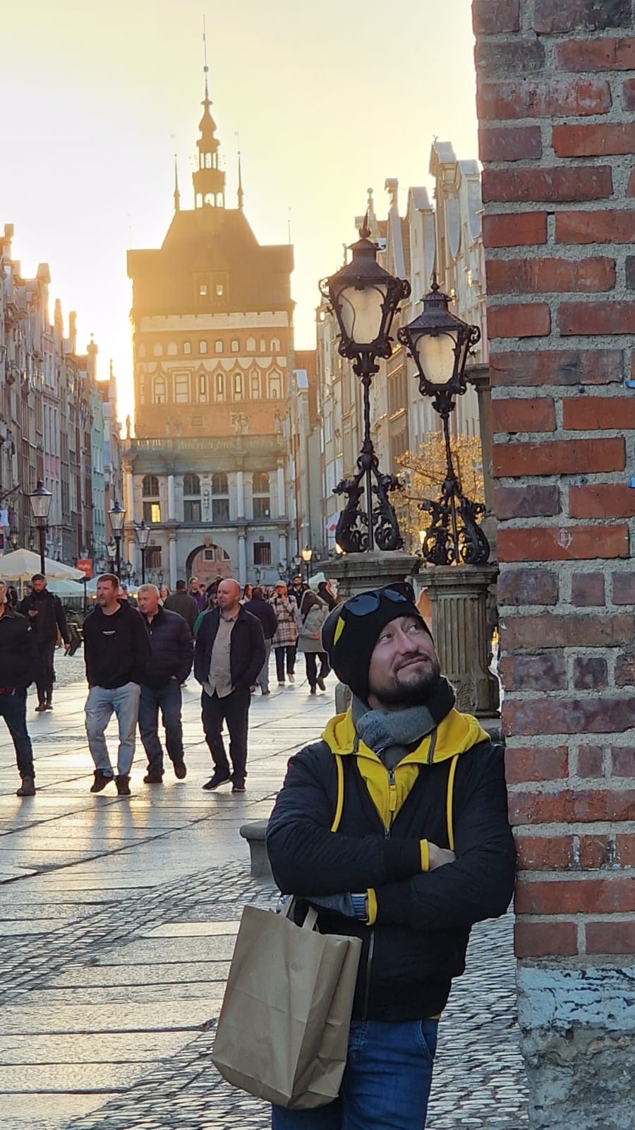 A quiet moment on Długi Targ at sunset, Gdańsk, the day this article was seeded